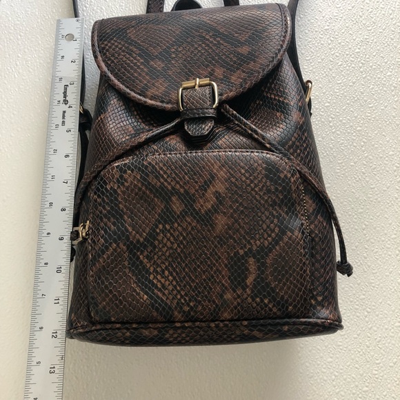 Aldo Python Snake Print Backpack Purse in Brown and Gold - Picture 12 of 15